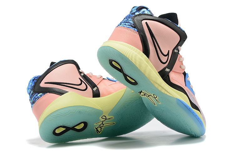 Kyrie Infinity 'Valentine's Day'