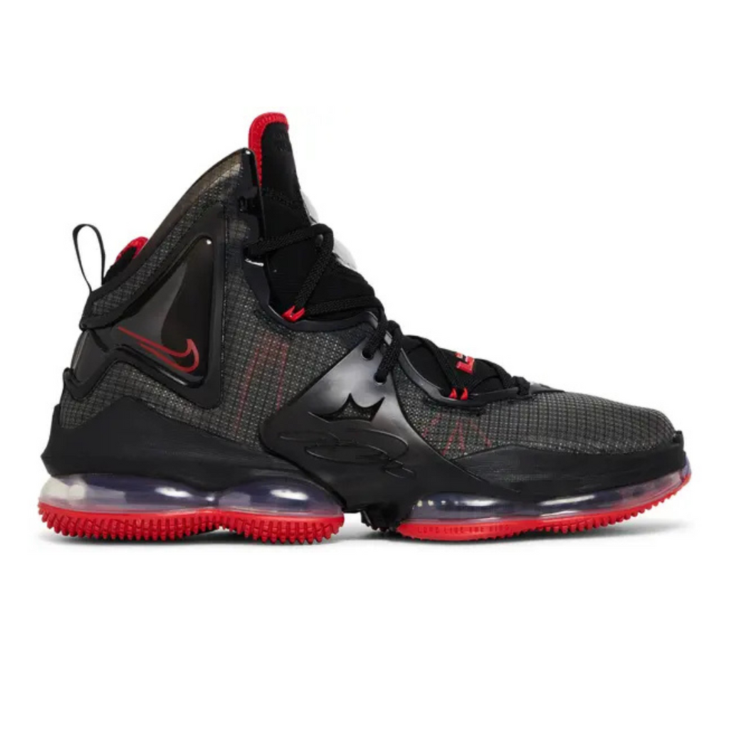LeBron 19 'Bred'