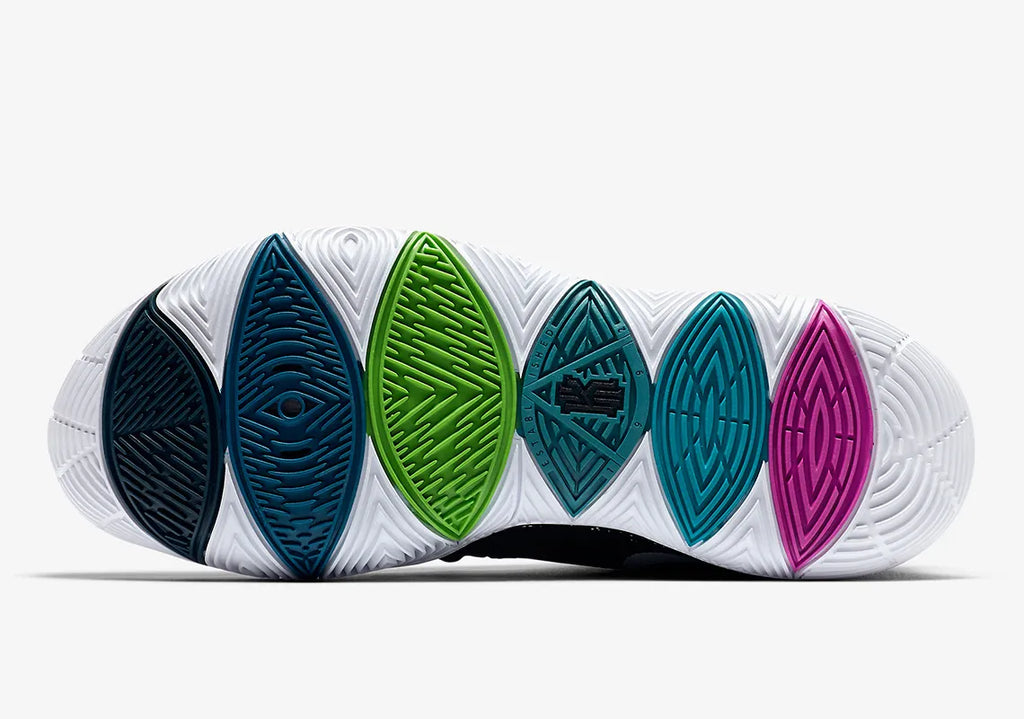 Kyrie 5 “Black Magic”